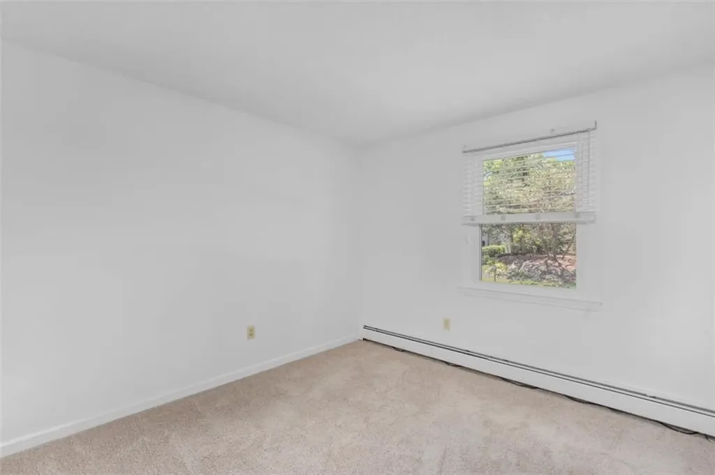 123 Hines Farm Road Cranston RI 02921