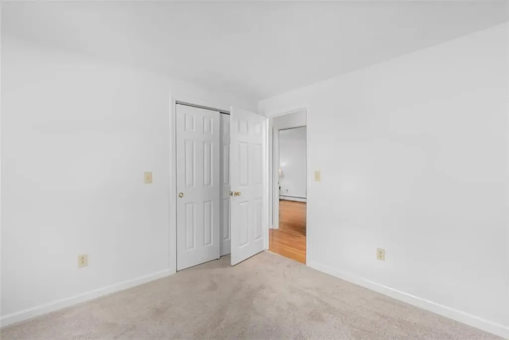 123 Hines Farm Road Cranston RI 02921