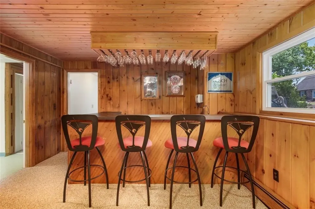 123 Hines Farm Road Cranston RI 02921