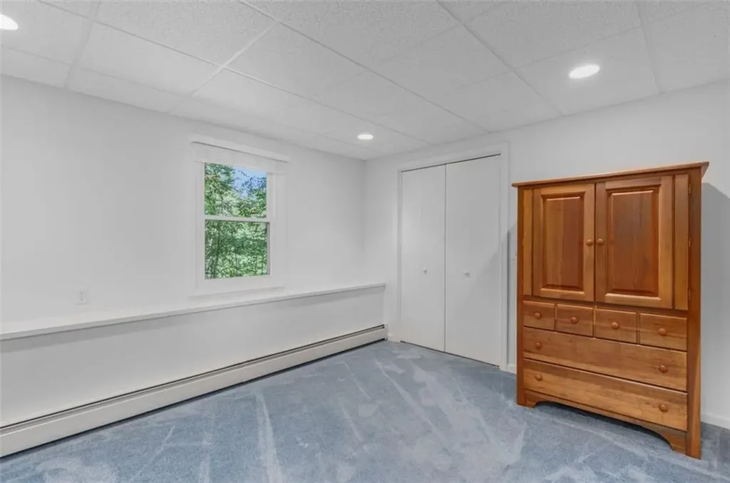 123 Hines Farm Road Cranston RI 02921