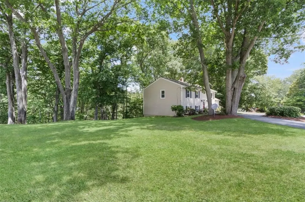 123 Hines Farm Road Cranston RI 02921