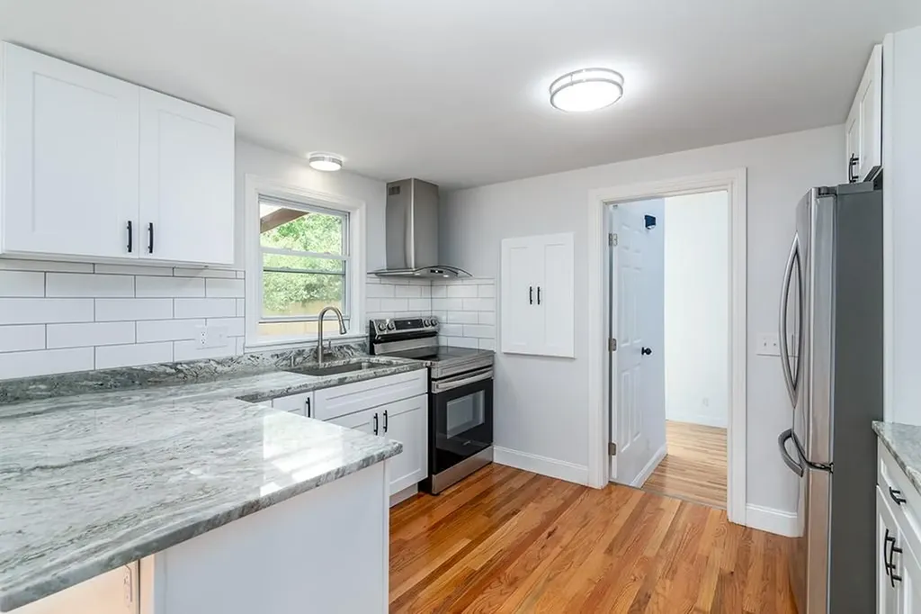 158 Lewiston Street Warwick RI 02889