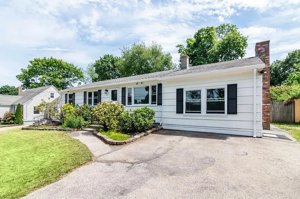 158 Lewiston Street Warwick RI 02889