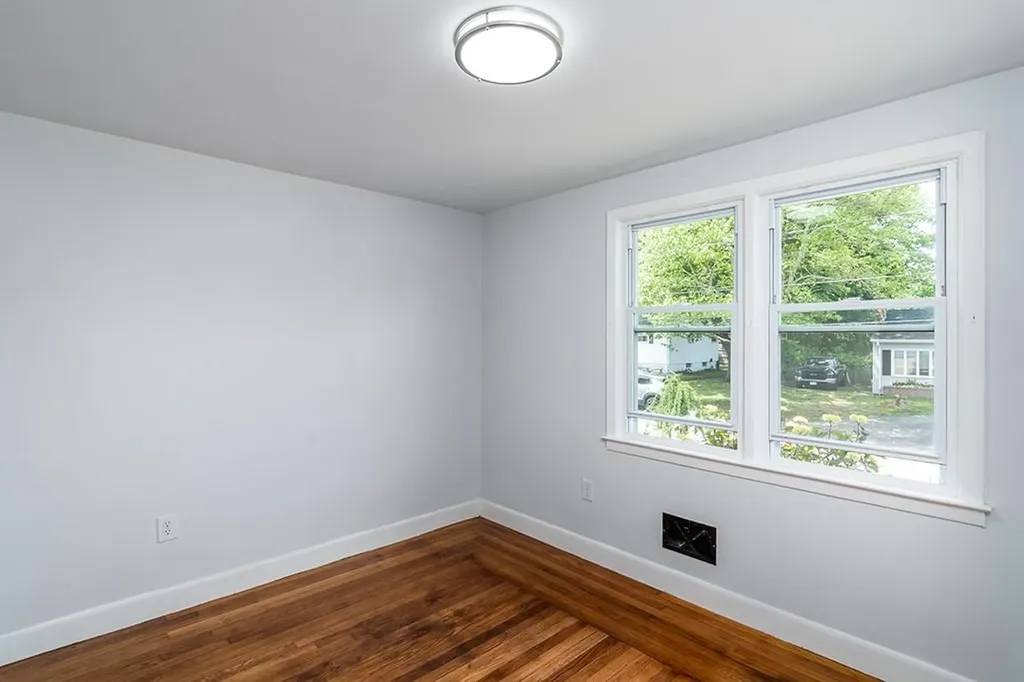 158 Lewiston Street Warwick RI 02889