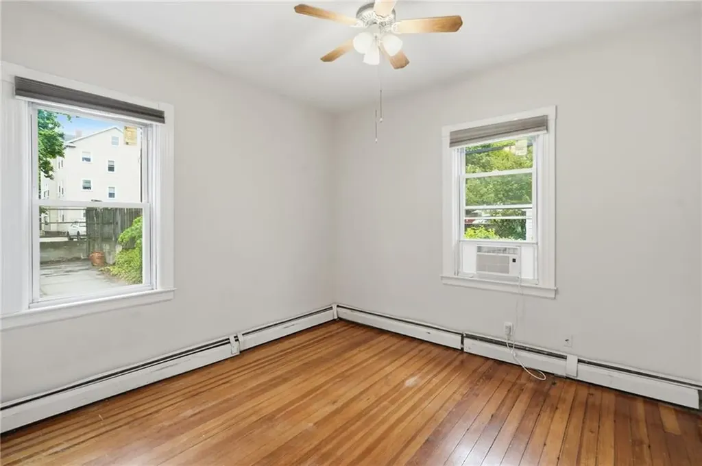 76 Radcliffe Avenue Providence RI 02908