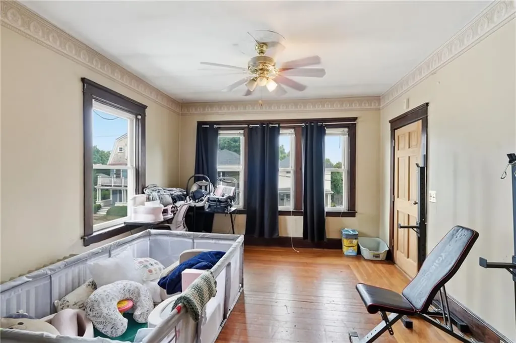 76 Radcliffe Avenue Providence RI 02908