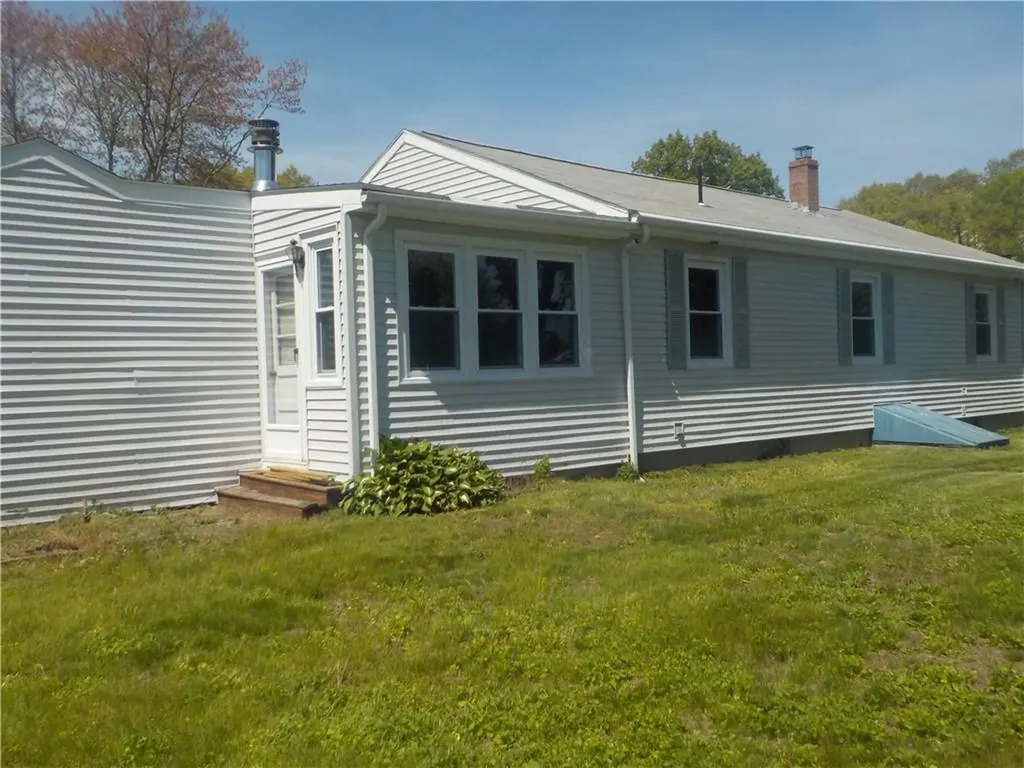 325 Morin Street Woonsocket RI 02895