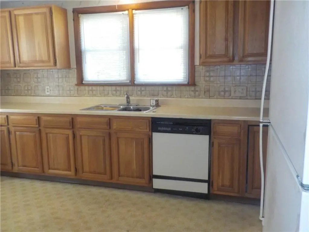 325 Morin Street Woonsocket RI 02895