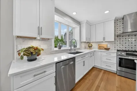 42 Windsor Street Jamestown RI 02835
