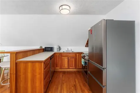 183 Wood Street Bristol RI 02809