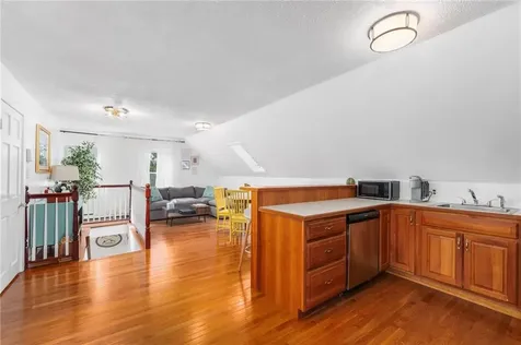 183 Wood Street Bristol RI 02809