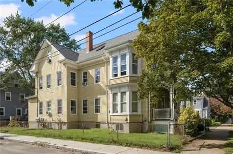 183 Wood Street Bristol RI 02809