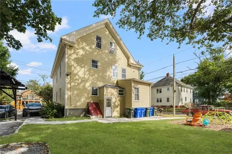 183 Wood Street Bristol RI 02809