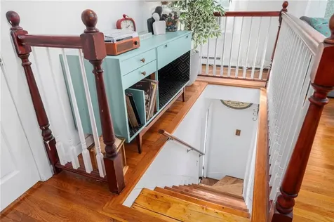 183 Wood Street Bristol RI 02809