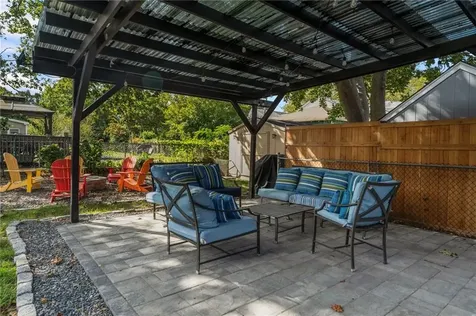 183 Wood Street Bristol RI 02809