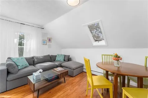 183 Wood Street Bristol RI 02809