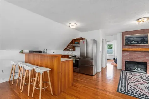 183 Wood Street Bristol RI 02809