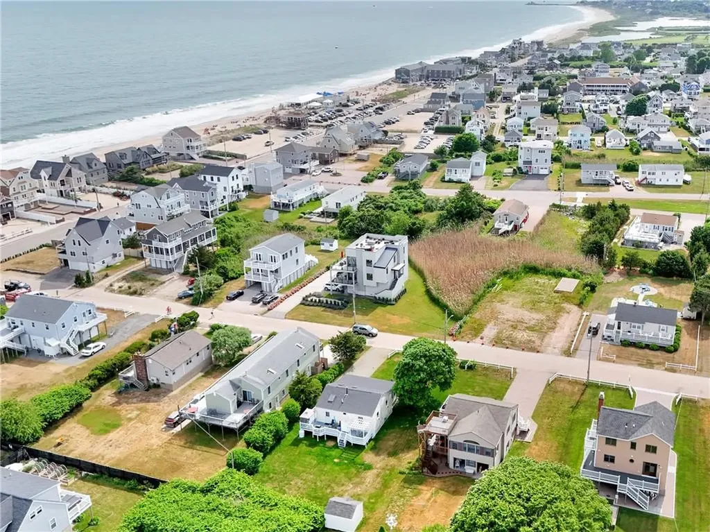 17 Lawton Avenue Westerly RI 02891