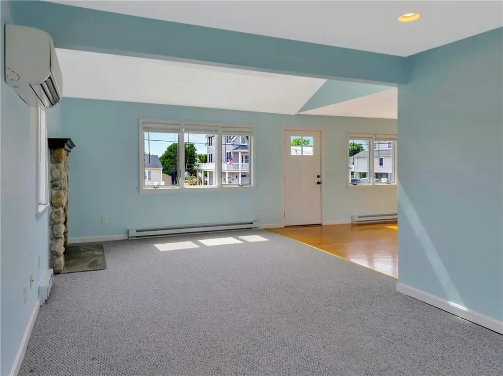 17 Lawton Avenue Westerly RI 02891