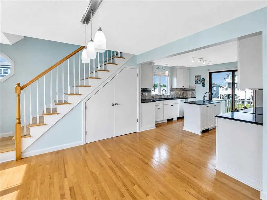 17 Lawton Avenue Westerly RI 02891