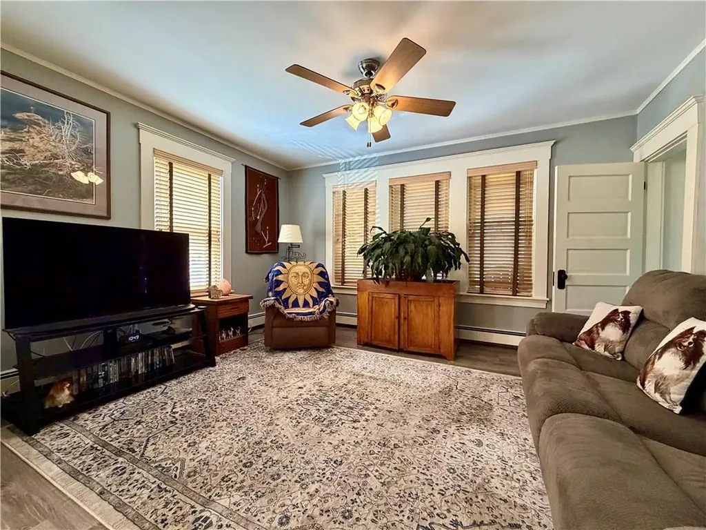 415 Harris Avenue Woonsocket RI 02895