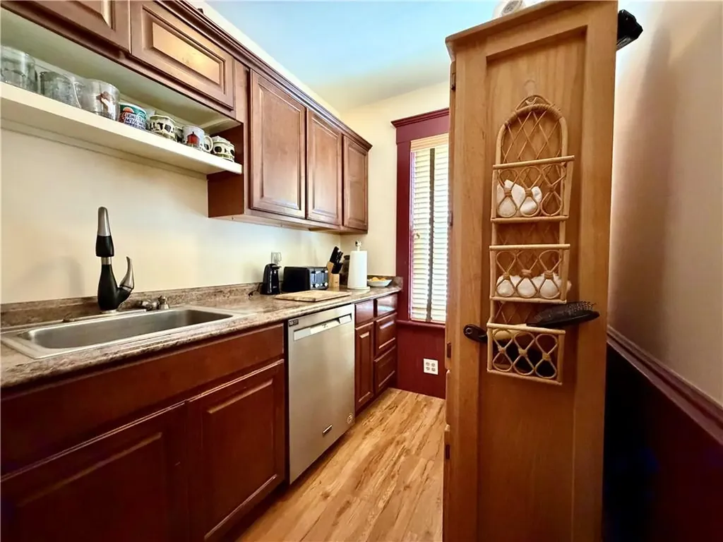 415 Harris Avenue Woonsocket RI 02895