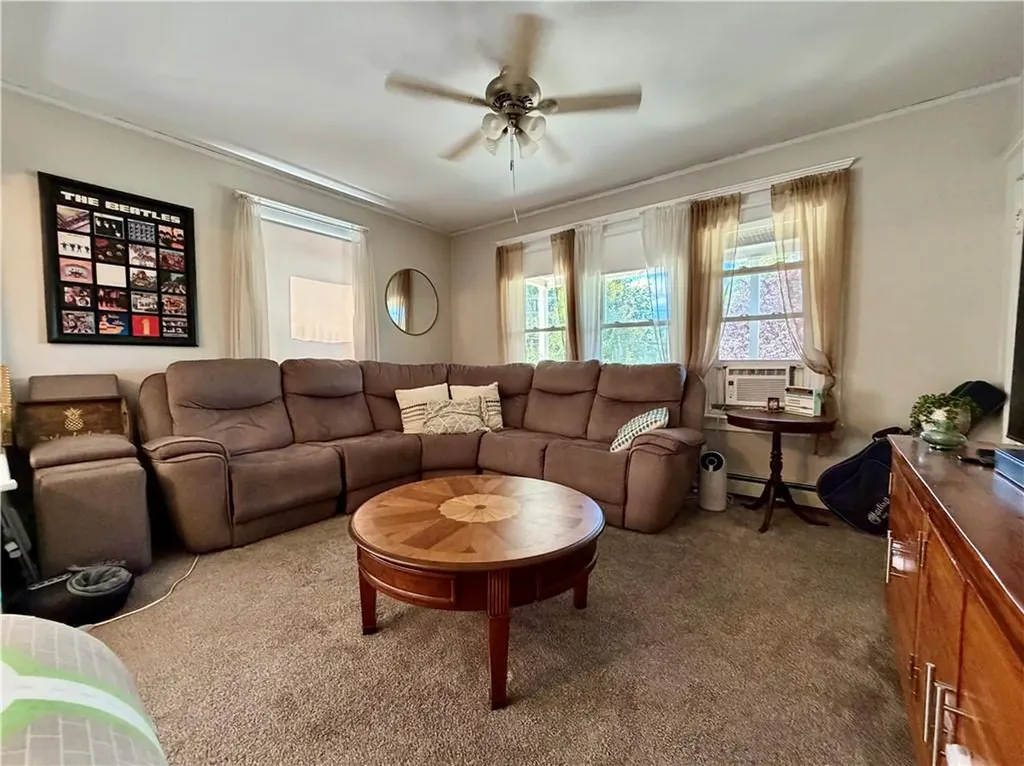 415 Harris Avenue Woonsocket RI 02895
