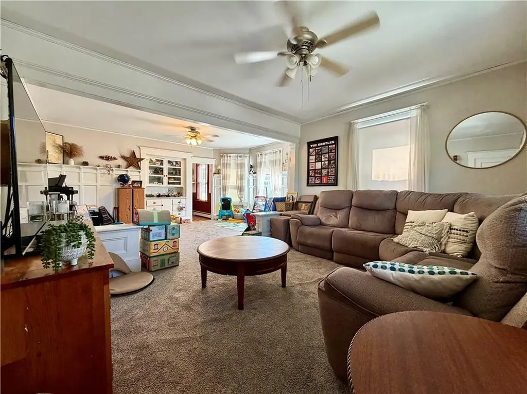 415 Harris Avenue Woonsocket RI 02895