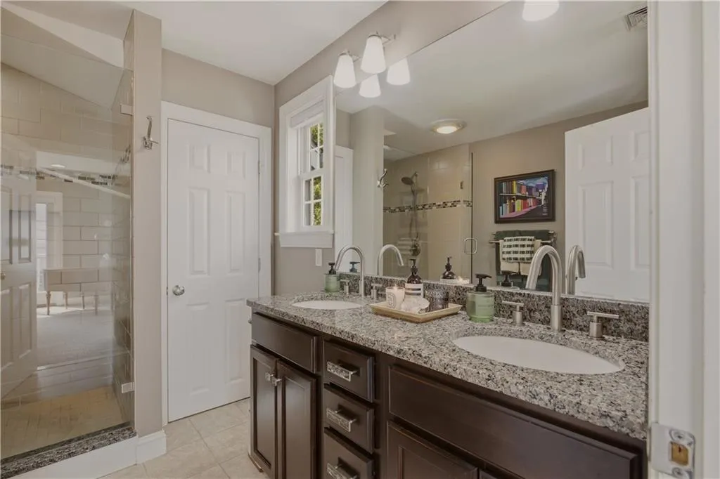 11 King Philip Avenue Bristol RI 02809