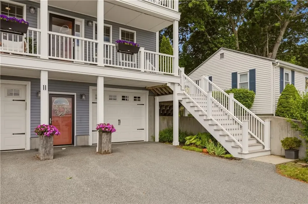 11 King Philip Avenue Bristol RI 02809