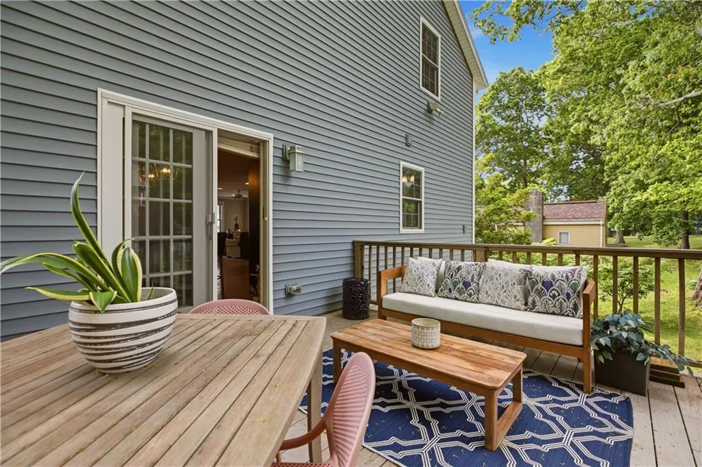 11 King Philip Avenue Bristol RI 02809