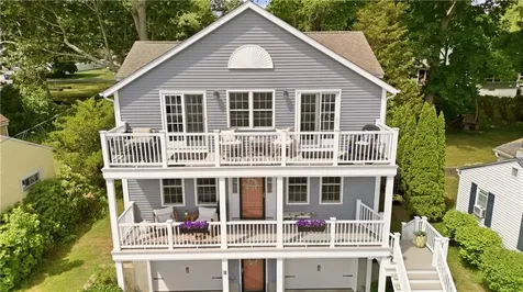 11 King Philip Avenue Bristol RI 02809