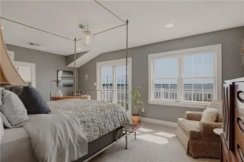 11 King Philip Avenue Bristol RI 02809