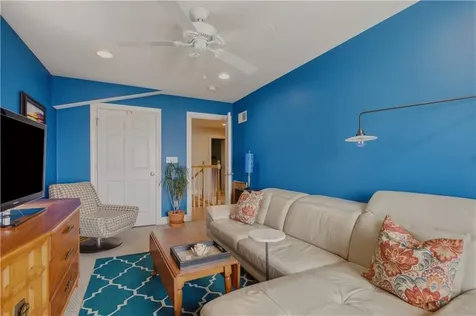 11 King Philip Avenue Bristol RI 02809