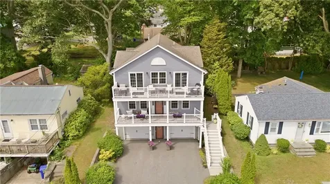 11 King Philip Avenue Bristol RI 02809