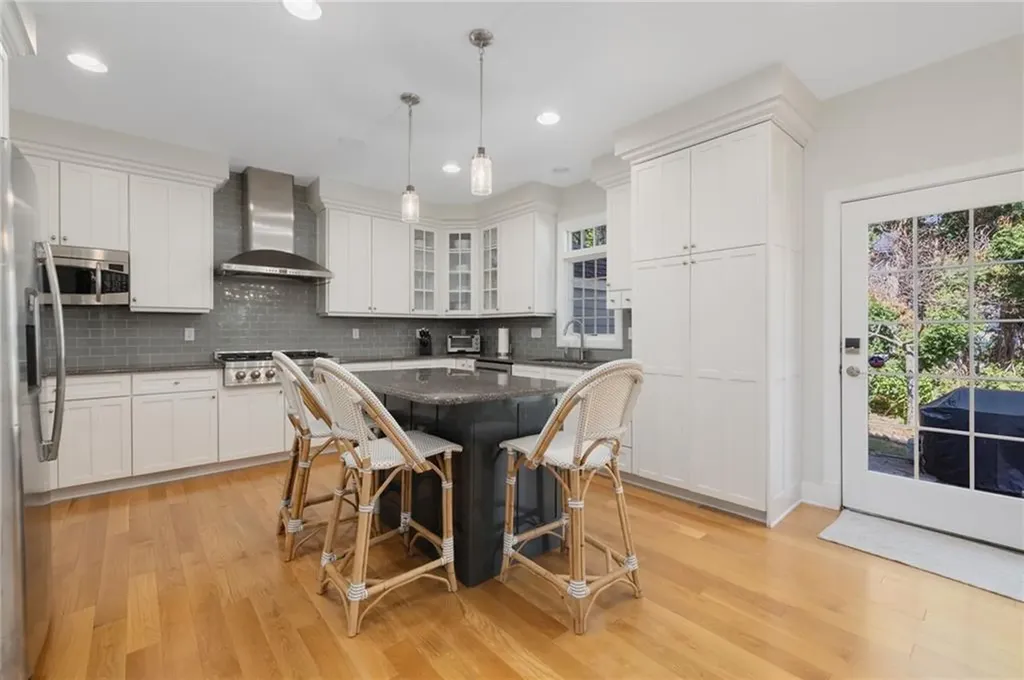 42 Camden Road Narragansett RI 02882