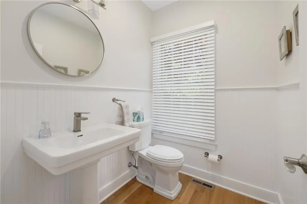 42 Camden Road Narragansett RI 02882