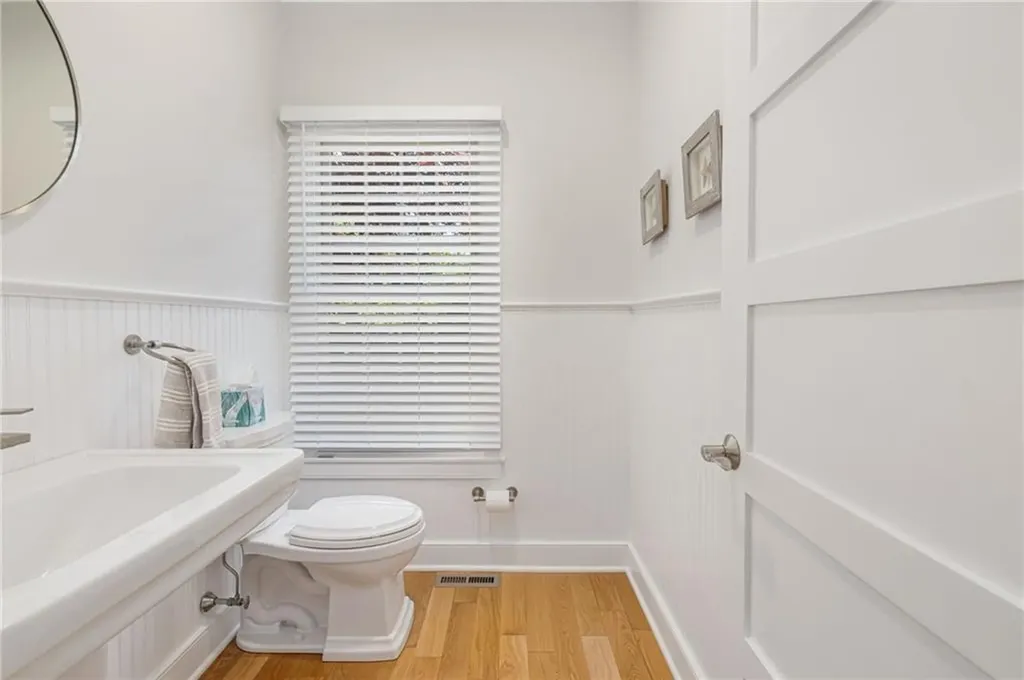 42 Camden Road Narragansett RI 02882