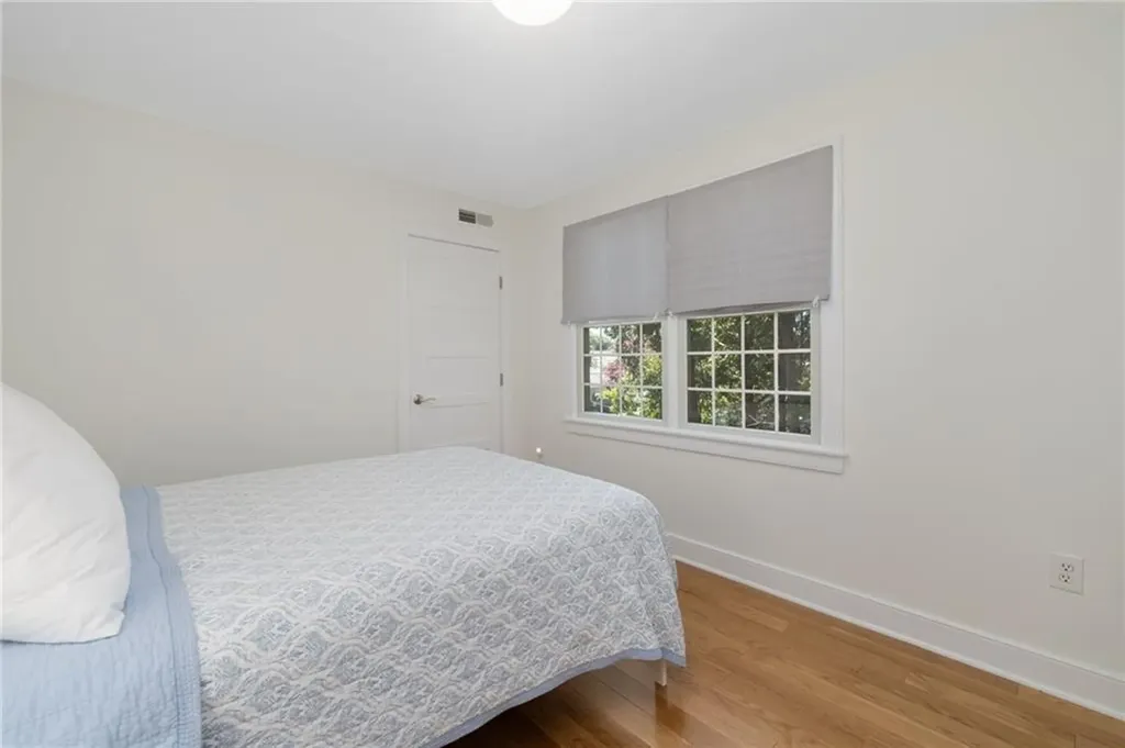 42 Camden Road Narragansett RI 02882