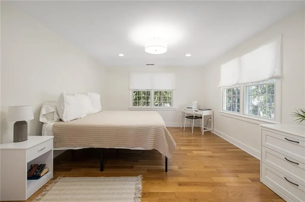42 Camden Road Narragansett RI 02882