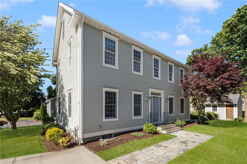 42 Camden Road Narragansett RI 02882