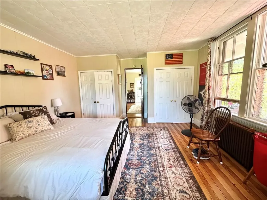 313 Berkely Avenue Middletown RI 02842