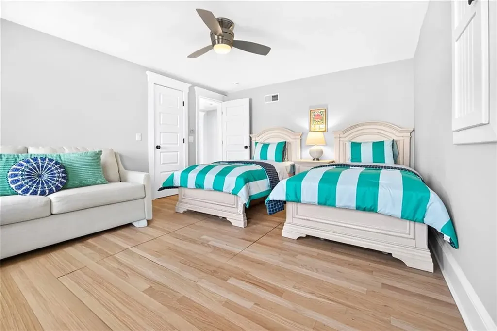 1185 Succotash Road Narragansett RI 02882