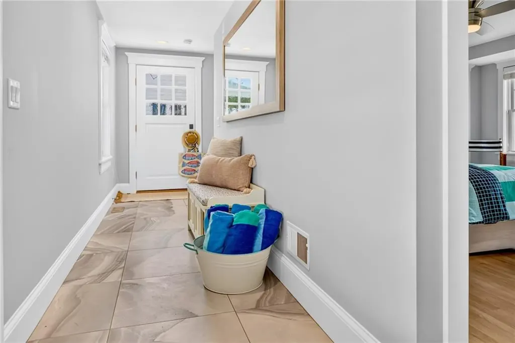 1185 Succotash Road Narragansett RI 02882