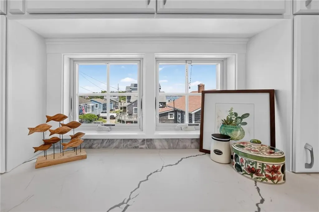 1185 Succotash Road Narragansett RI 02882