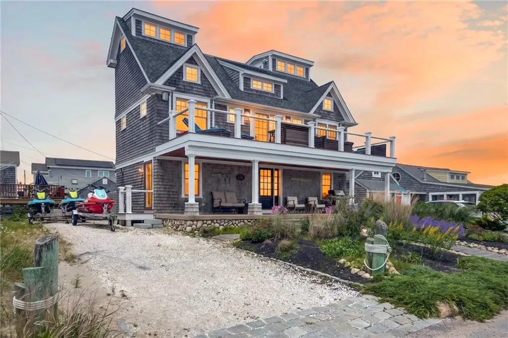 1185 Succotash Road Narragansett RI 02882
