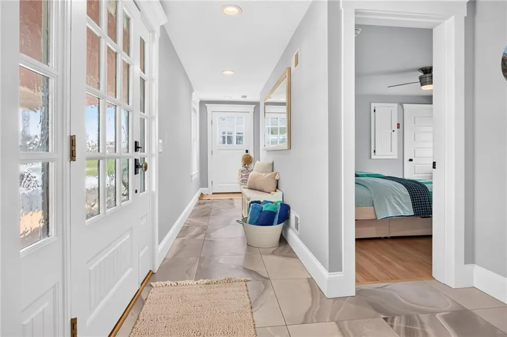 1185 Succotash Road Narragansett RI 02882