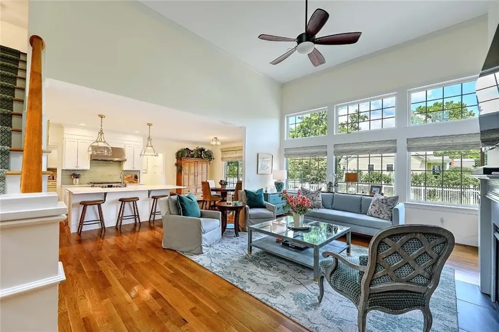49 Walley Street Bristol RI 02809
