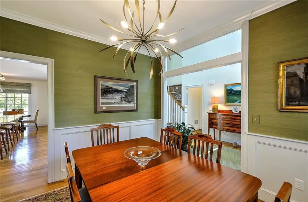 49 Walley Street Bristol RI 02809