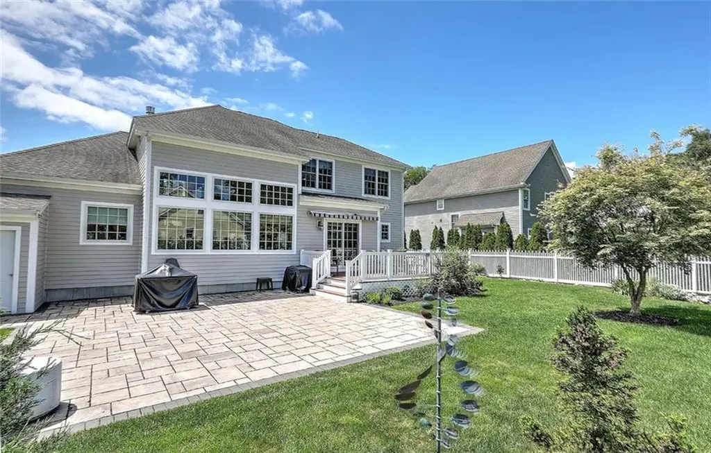 49 Walley Street Bristol RI 02809